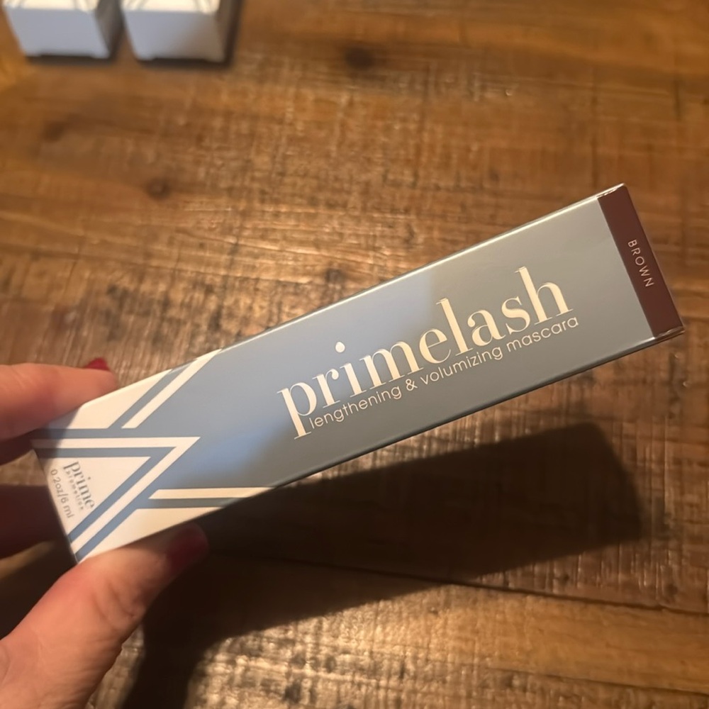 Primelash Lengthening & Volumizing Mascara
New in box never opened